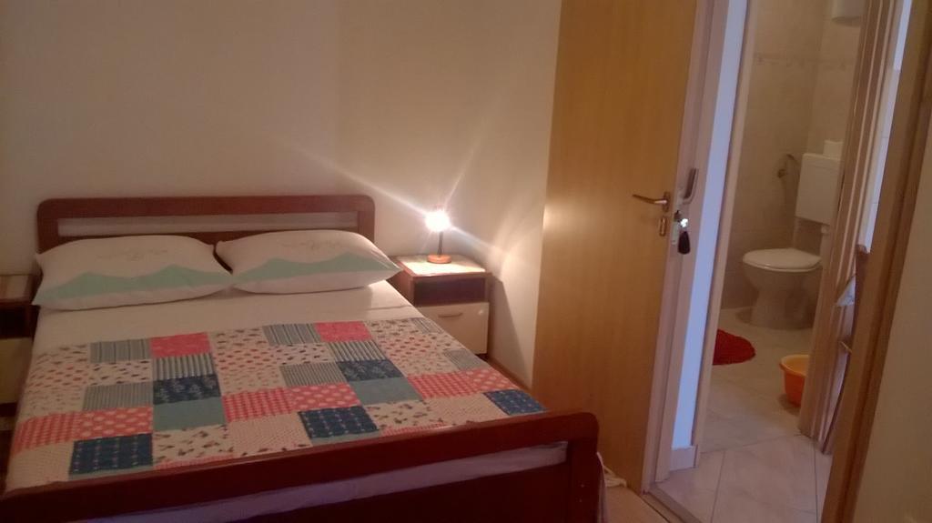 Apartment Cvita Weißenburg Zimmer foto